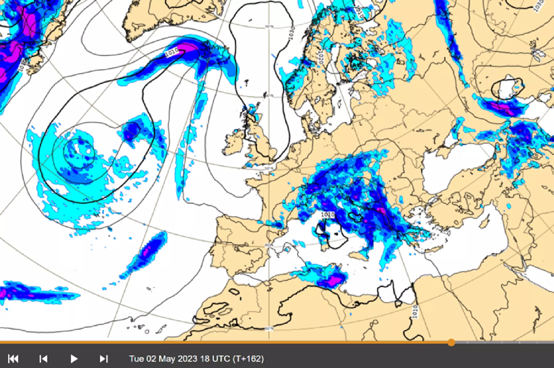 Mynd 3. Kelda: ECMWF. Lufttrýst og avfall (bláu og blákollulittu økini)