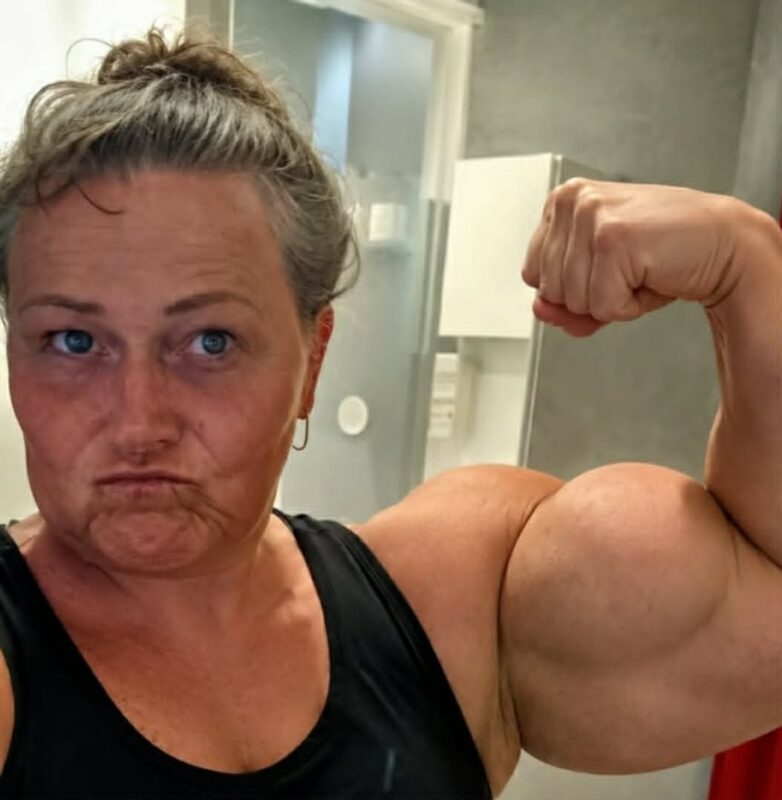 I am the one with the BICEPS!