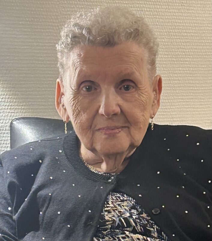 Tøkk – Esther Jakobsen